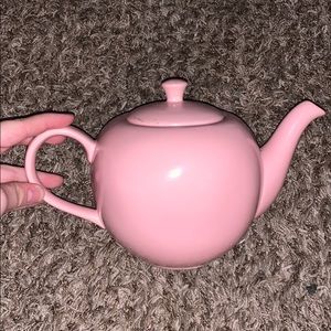 Pink tea pot